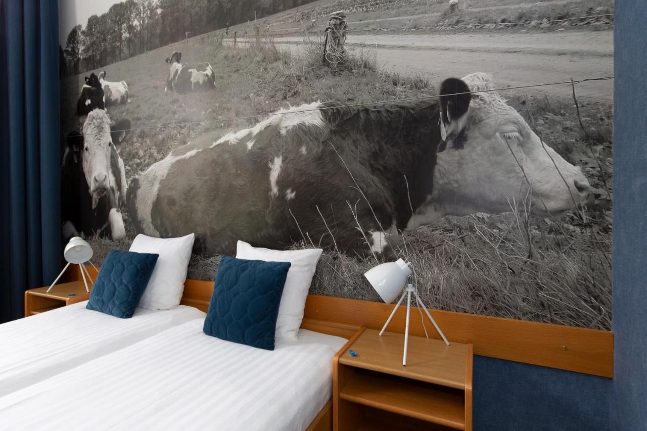 Hotel Restaurant Mondriaan Винтерсвейк Екстериор снимка