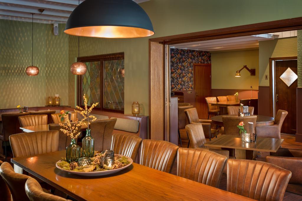 Hotel Restaurant Mondriaan Винтерсвейк Екстериор снимка