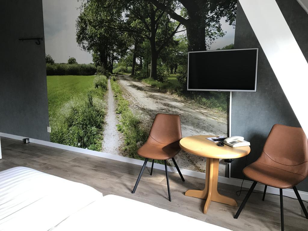 Hotel Restaurant Mondriaan Винтерсвейк Екстериор снимка